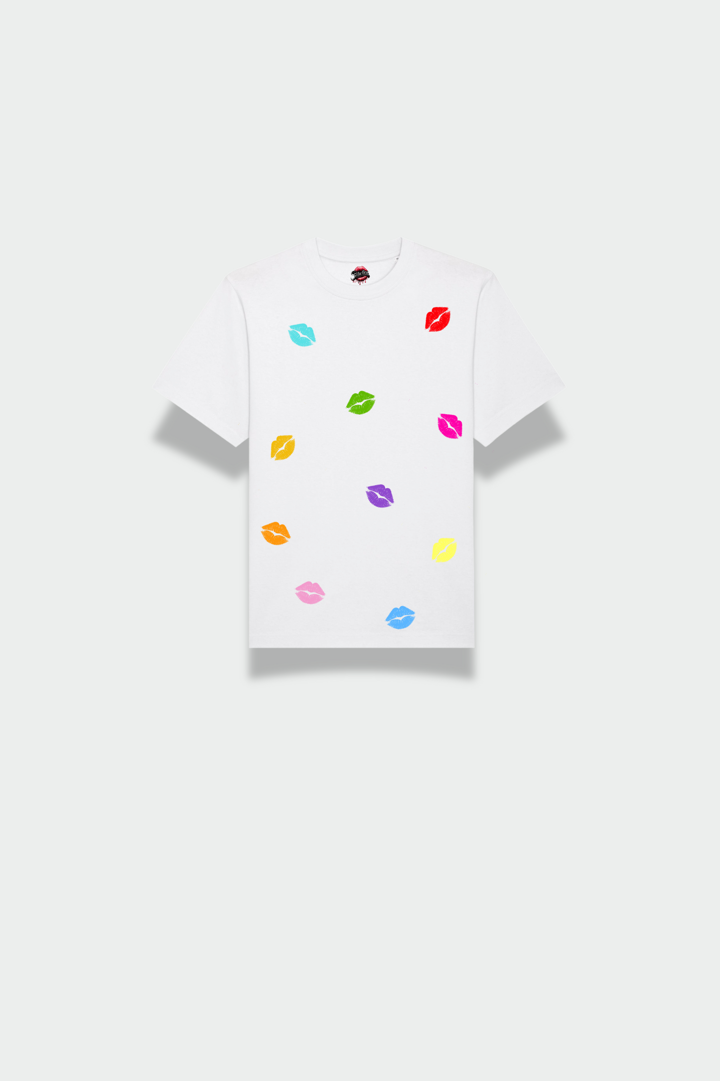 T shirt All Kiss Me